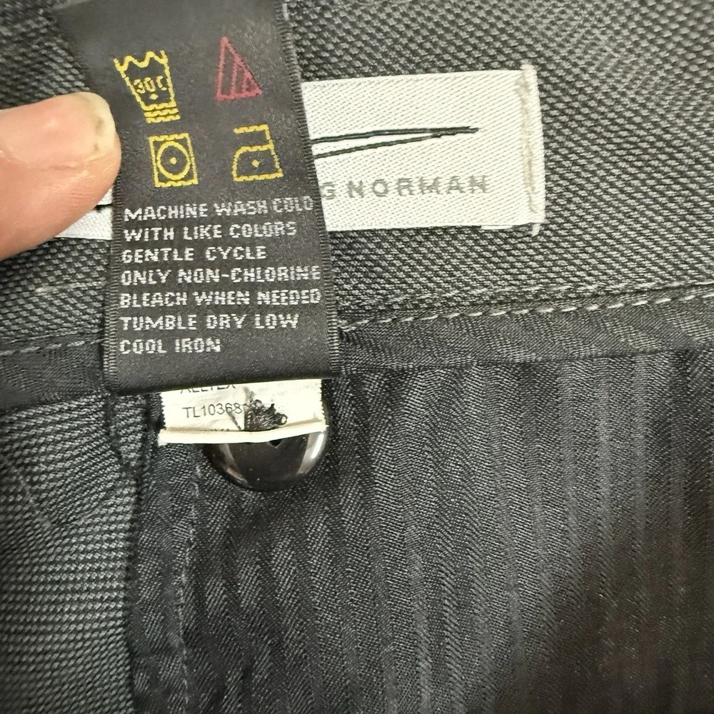 Greg Norman Golf Shorts Mens‎ 42 Gray Performance Flat Front Casual Stretch